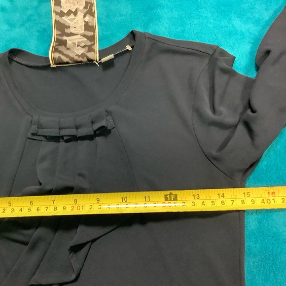 L.A.M.B. Fall 2007 Navy Long Sleeve Polyester Top - Picture 9 of 10